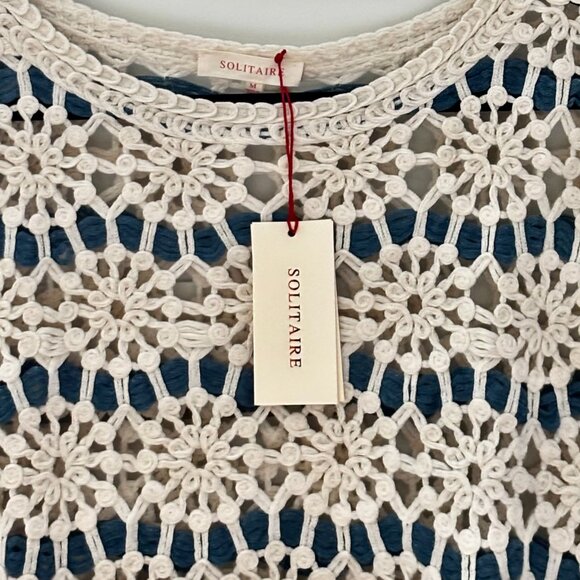 Solitaire Crochet Pullover Top Women's Sz M Round Neck Cap Sleeves Floral NWT - Picture 3 of 14